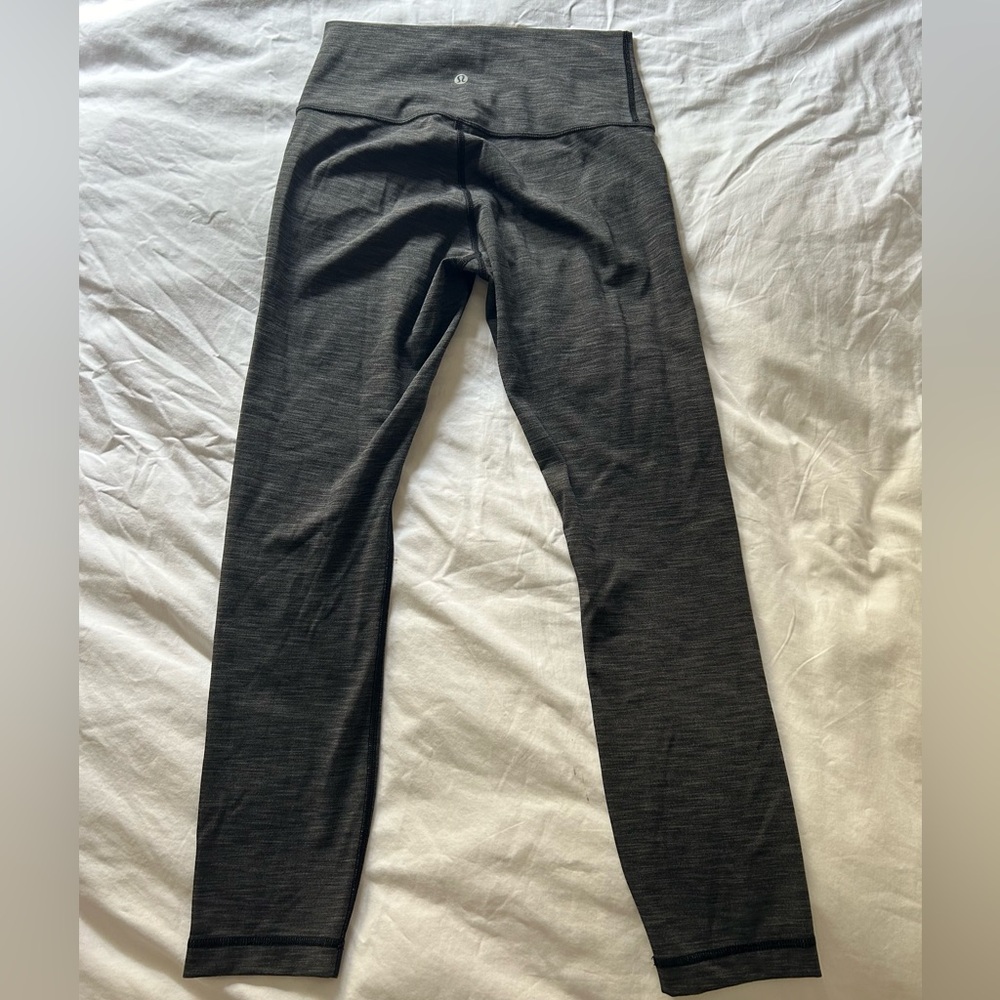 Lululemon cropped gray leggings